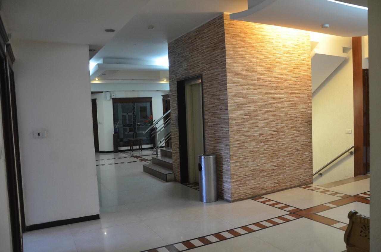 Hotel Klg International Zirakpur Dış mekan fotoğraf